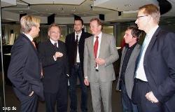 Mitglieder des SPD KV GP waren jüngst zu Gesprächen mit Unternehmern und Schulleitern im LK unterwegs. FOTO: B.-M. Münch